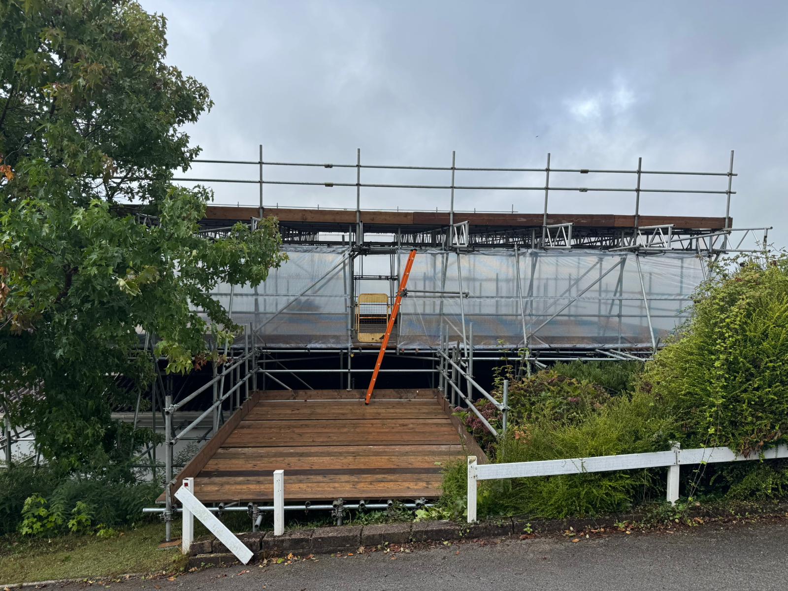 Completed scaffolding project by William James Scaffolding